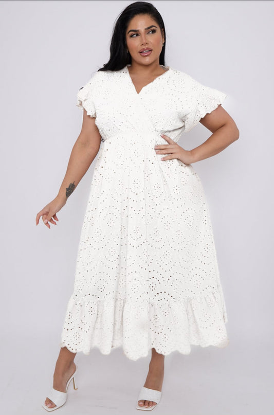 Plus Size Broderie Anglaise Maxi Dress - White