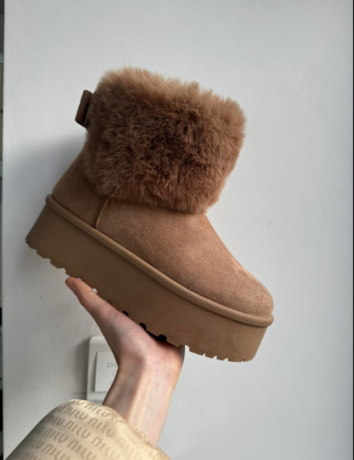 Beige Chunky Back Bow Slipper Boots