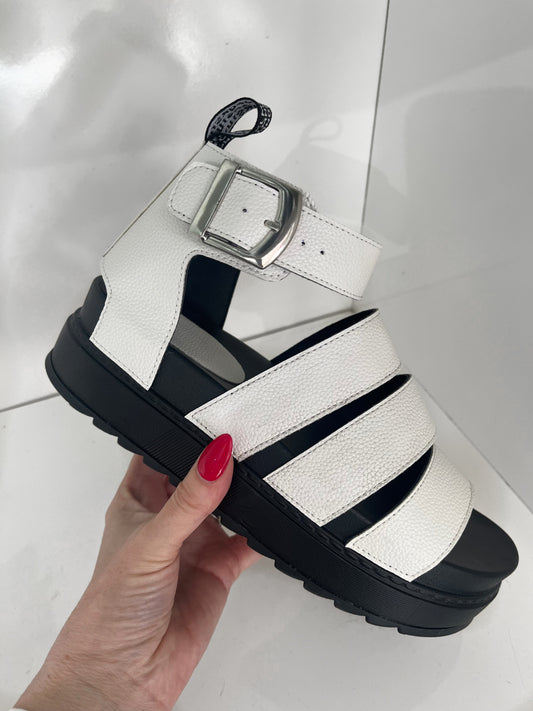 Gladiator Flatform Sandals - White