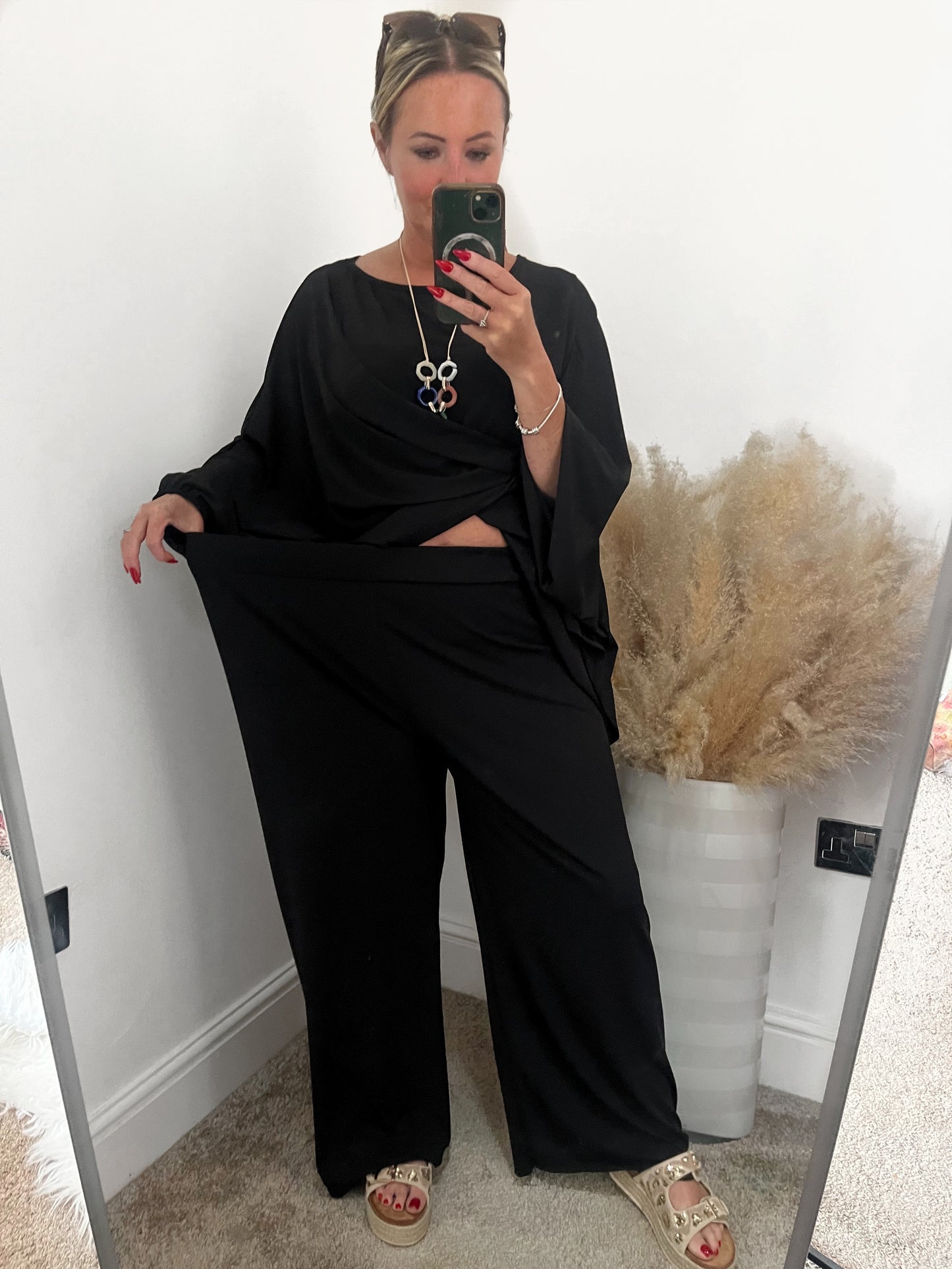 Luxe Oversized Co-Ord Set with Necklace - Black