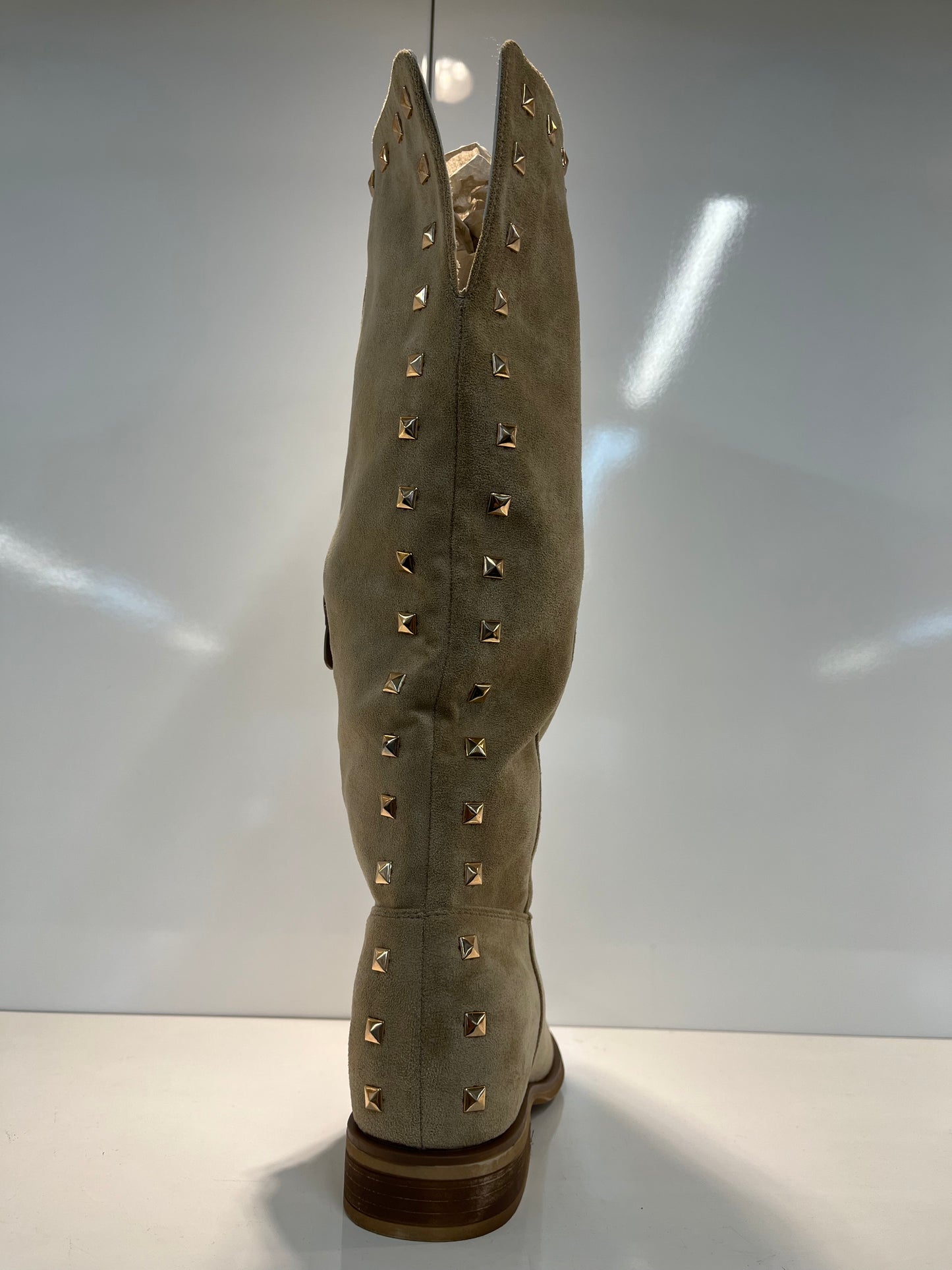 BEIGE GOLD STUD KNEE HIGH BOOTS