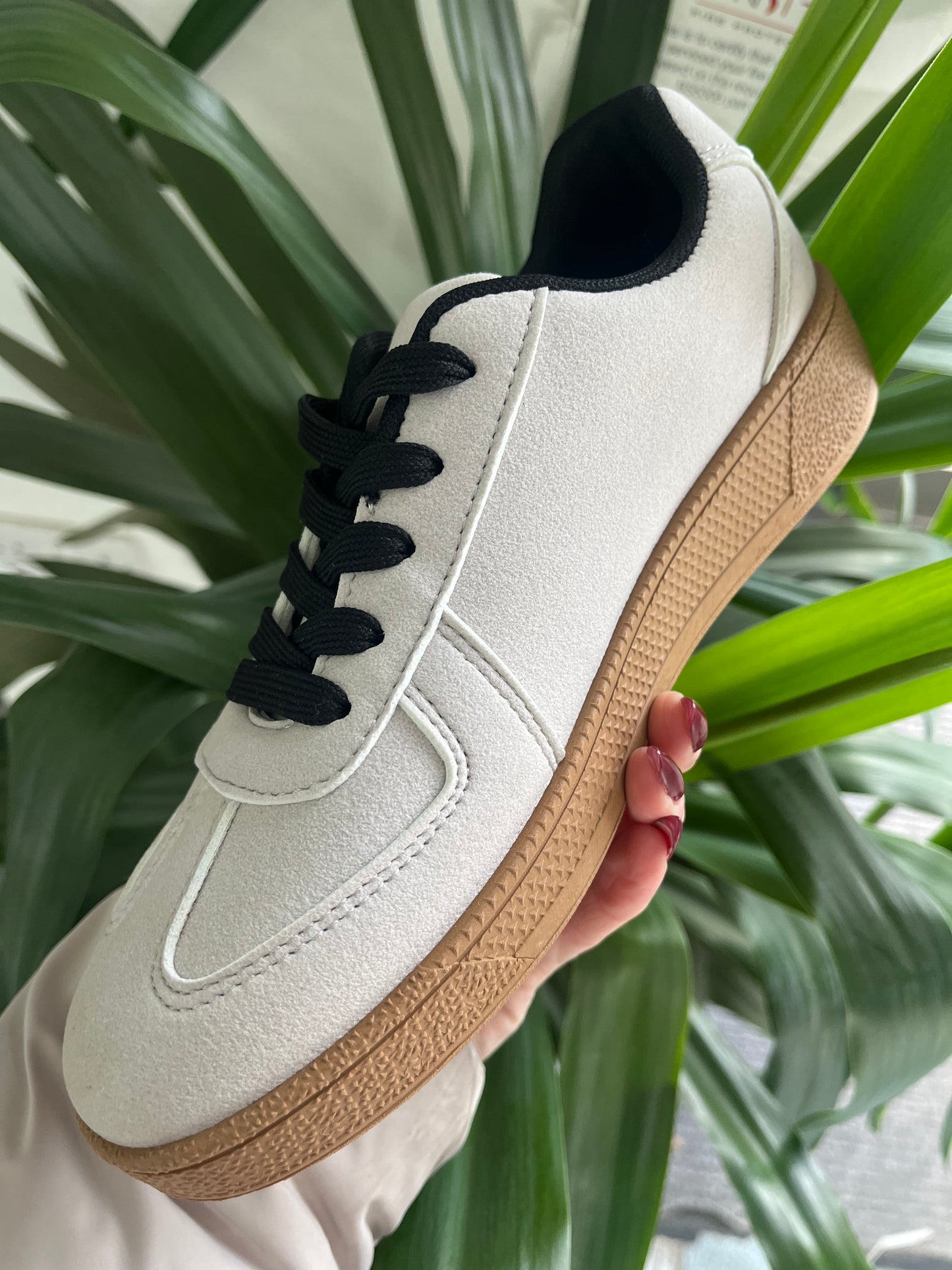 Sneaker Trainers - 2 options