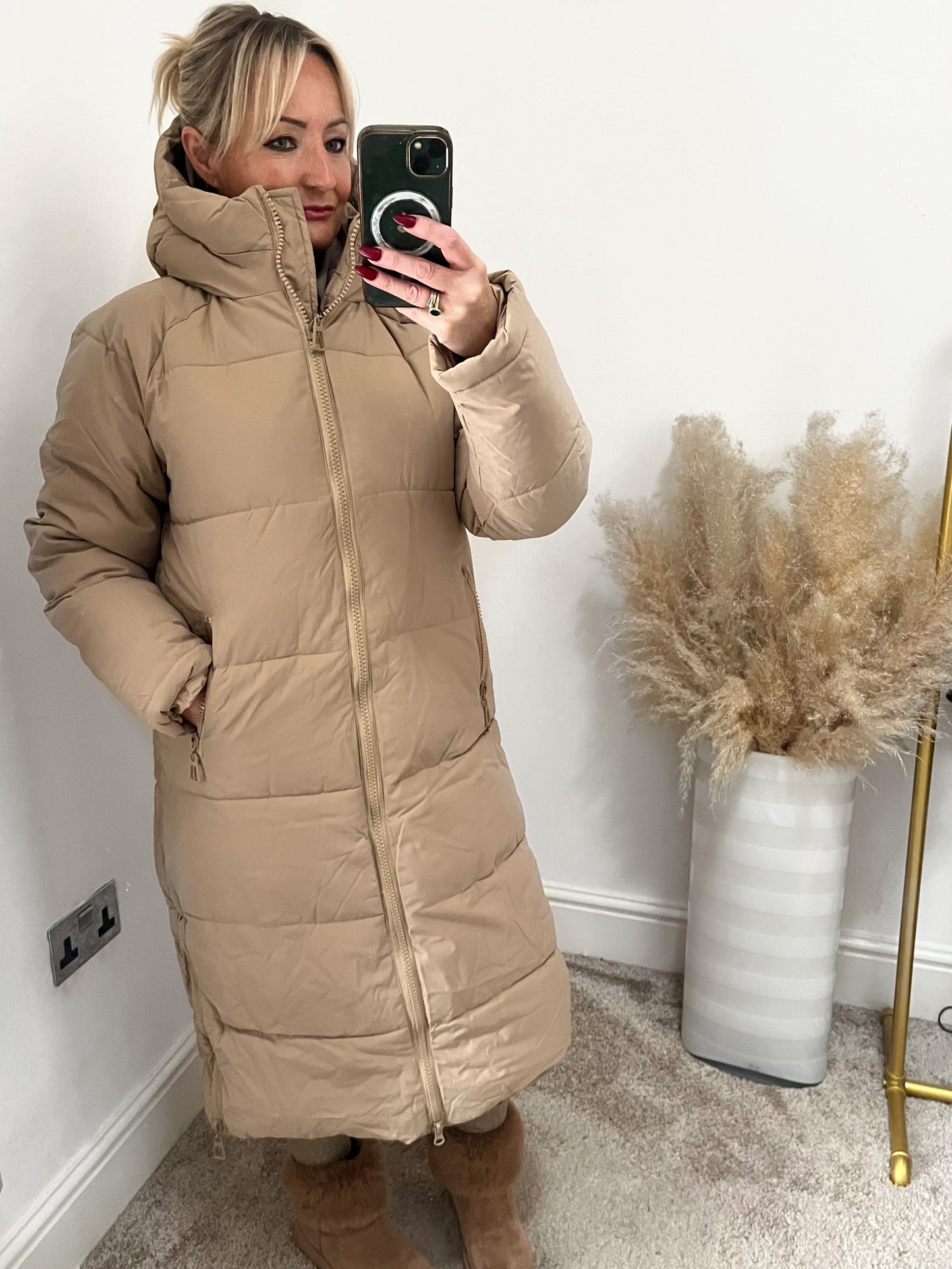 Insulated Quilted Long Coat - Beige