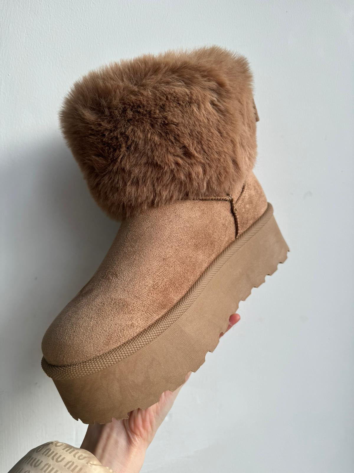 Beige Chunky Back Bow Slipper Boots -Beige