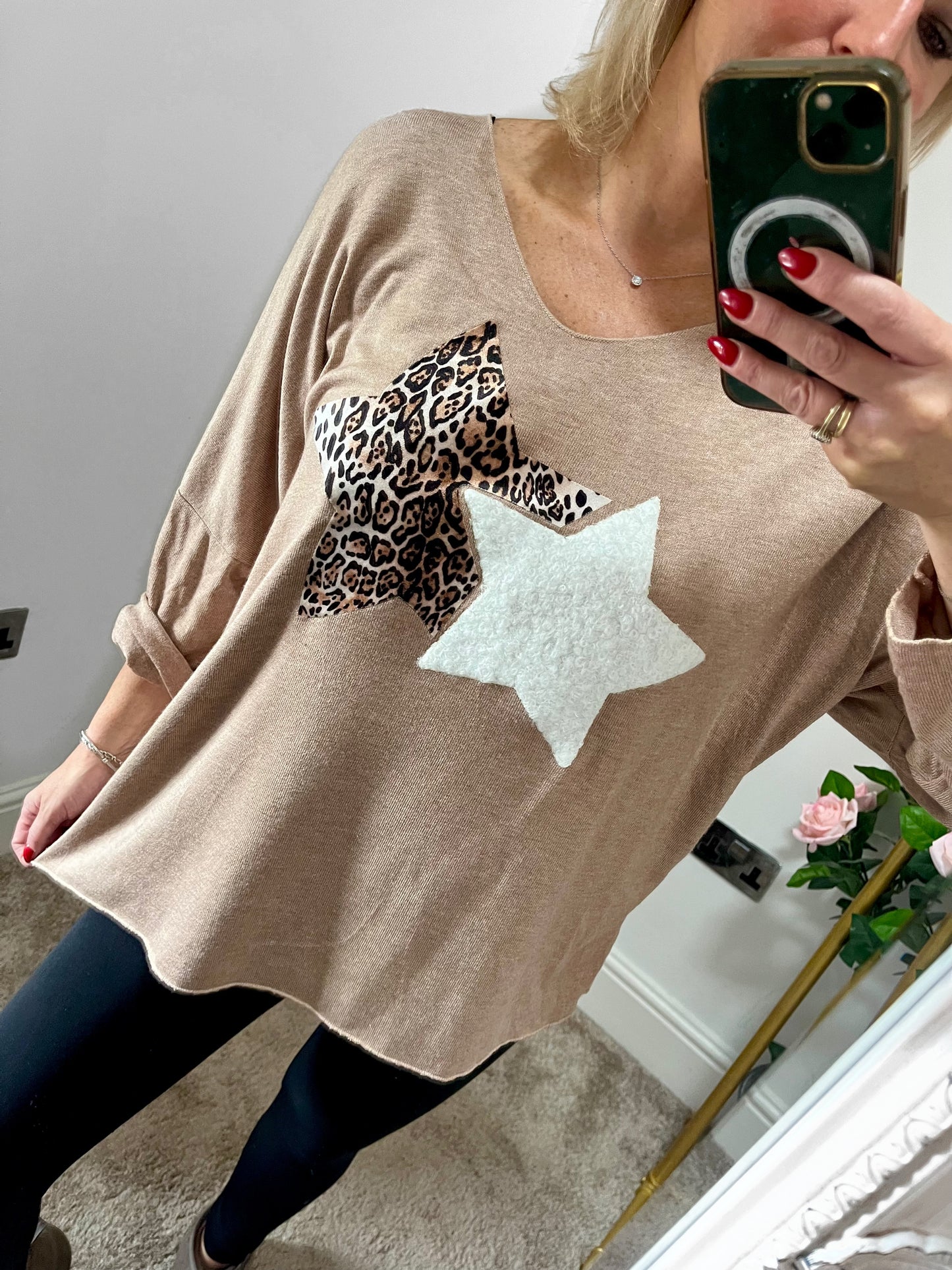 Leopard Star Light Weight Knit - Taupe