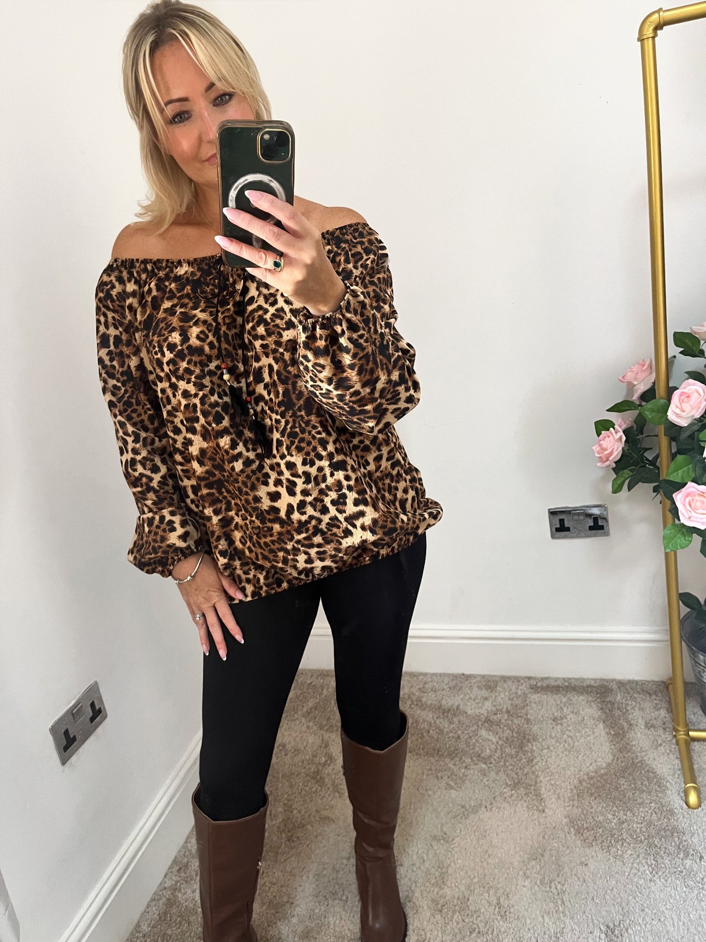 Leopard on/off shoulder Top