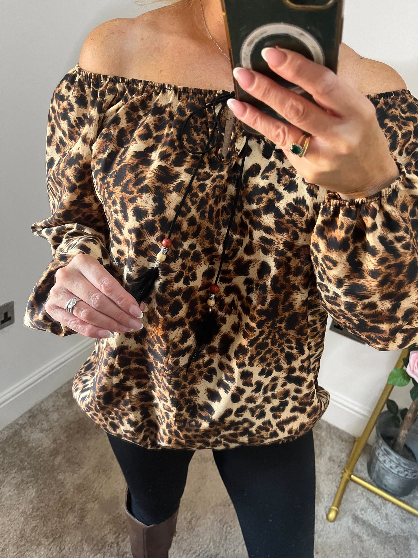 Leopard on/off shoulder Top