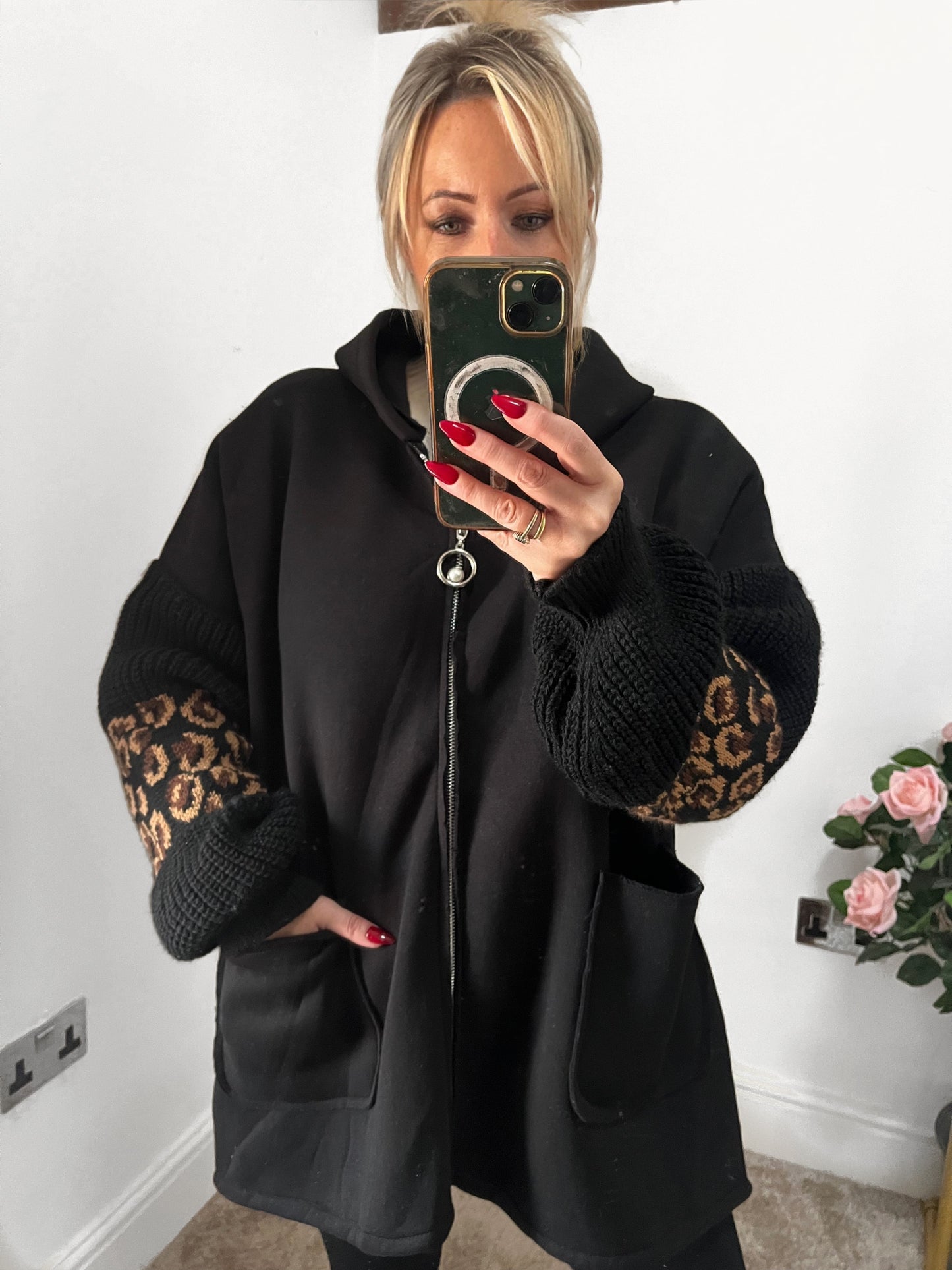 OVERSIZED Fleeced Snuggle Hoodie - Black