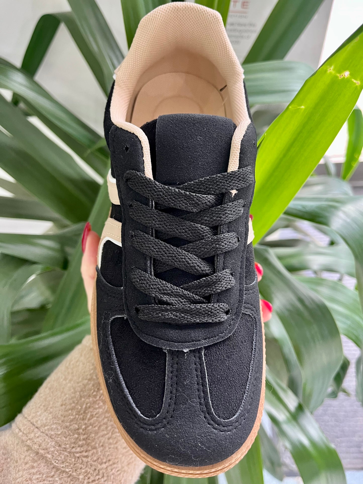 Black Beige Flatform Trainers